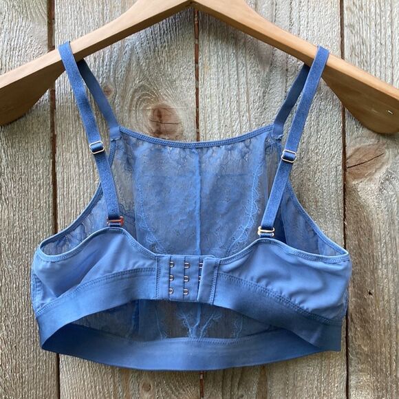 Soma Breathtaking High Neck Lace Bralette in Stone Blue - Picture 4 of 6